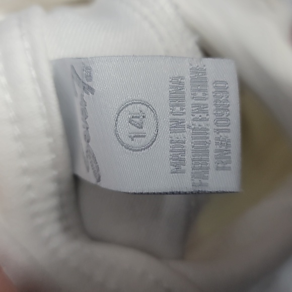 SEVEN7 White Bermuda Shorts - Picture 11 of 11